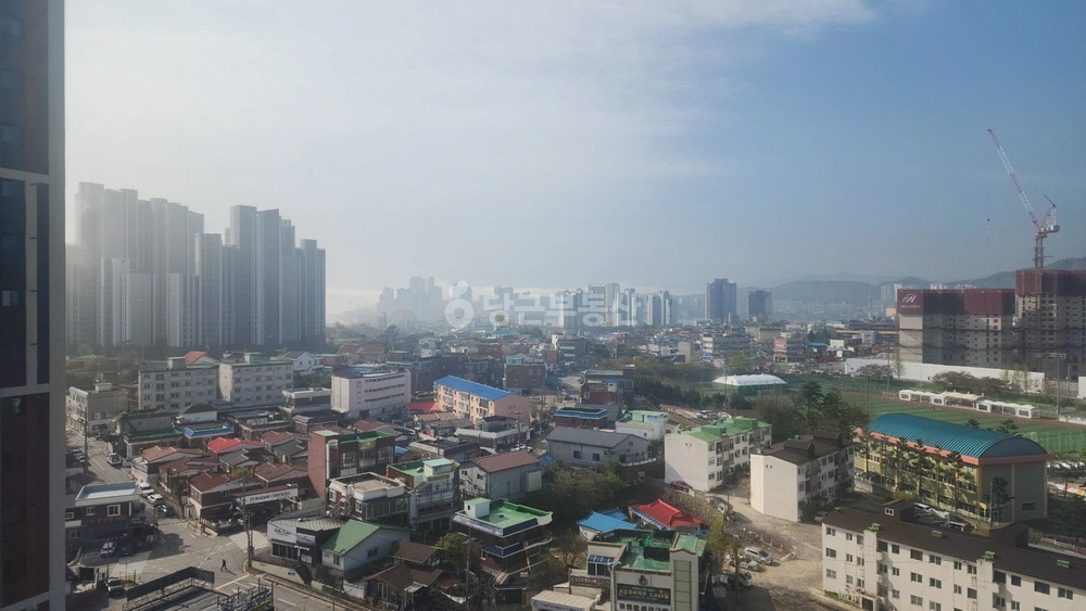 강원특별자치도 속초시 동명동 아파트 사진 1