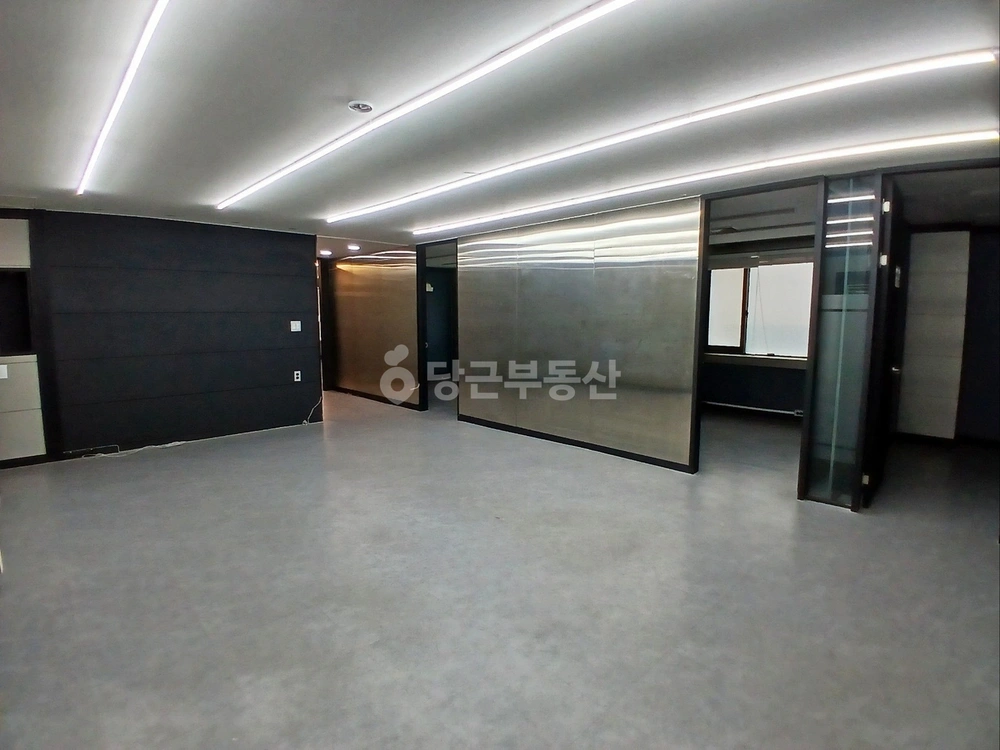 서울특별시 강남구 논현동 상가 사진 1