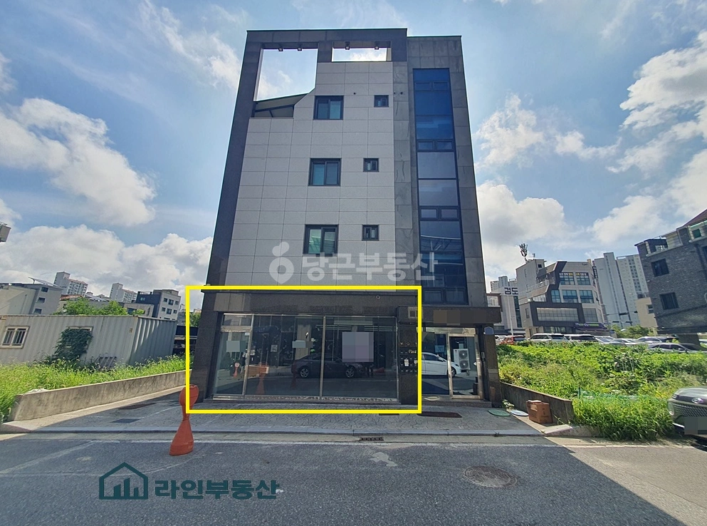 대전광역시 서구 관저동 상가 사진 1