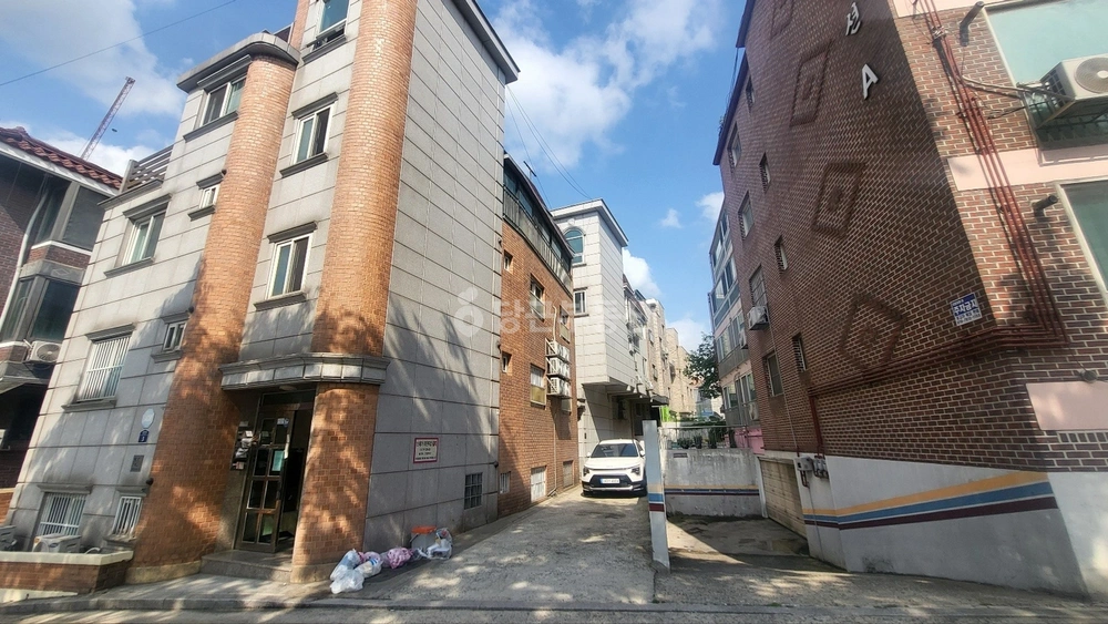 서울특별시 관악구 봉천동 건물 사진 1
