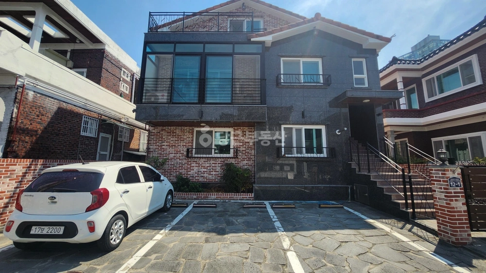 경상남도 창원시 성산구 반지동 단독/전원주택 사진 1