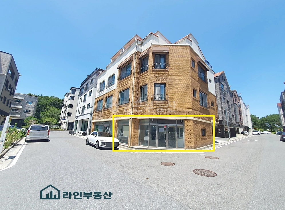 대전광역시 서구 관저동 상가 사진 1