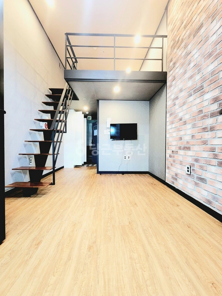 경상남도 진주시 수정동 원룸 사진 1