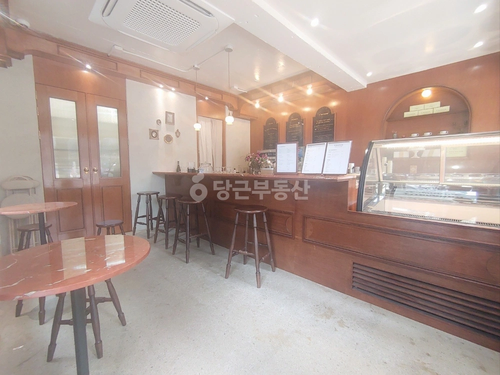 서울특별시 강남구 신사동 상가 사진 1