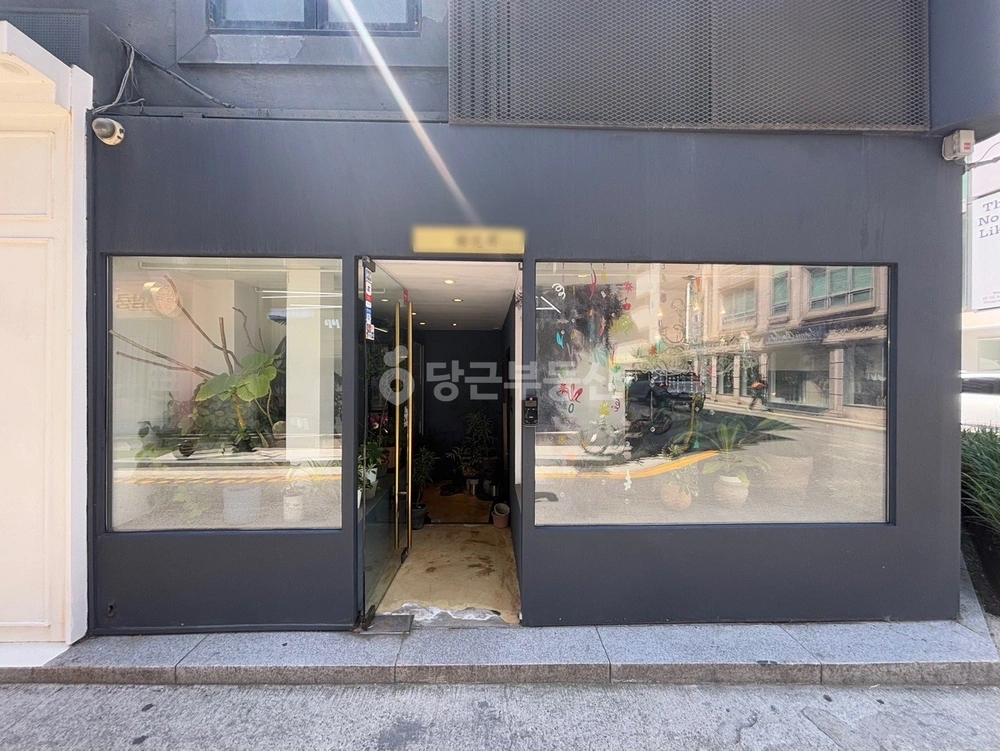 서울특별시 강남구 신사동 상가 사진 1
