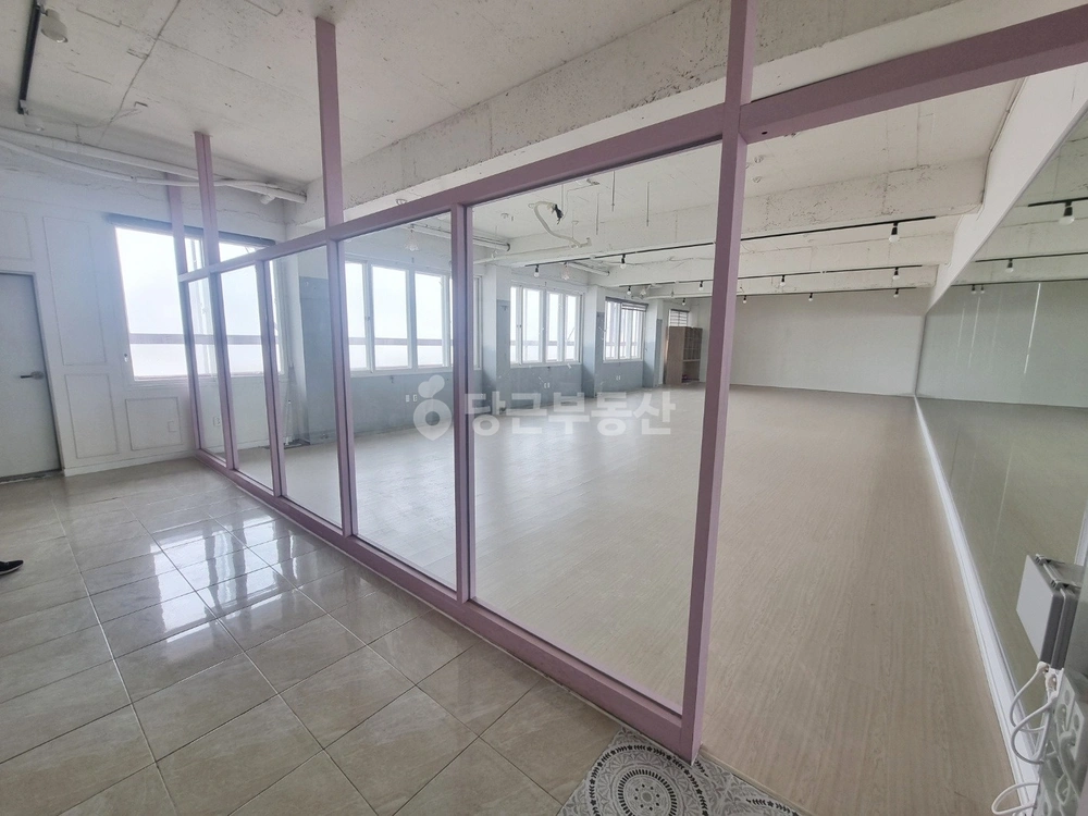 충청북도 청주시 흥덕구 복대동 상가 사진 1