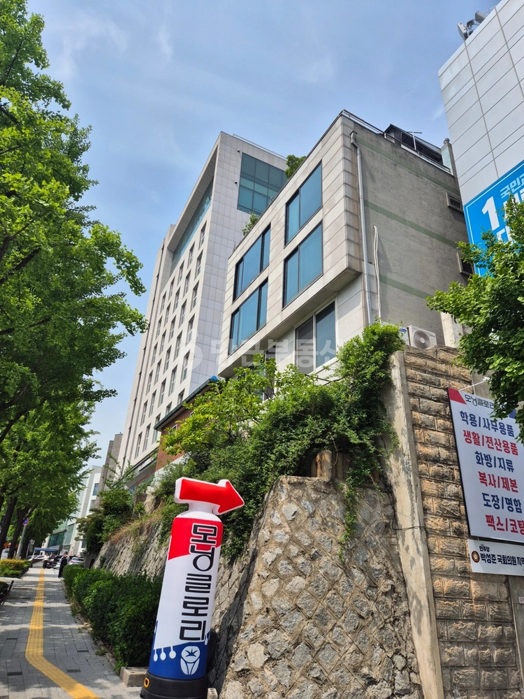 서울특별시 중구 신당동 건물 사진 1