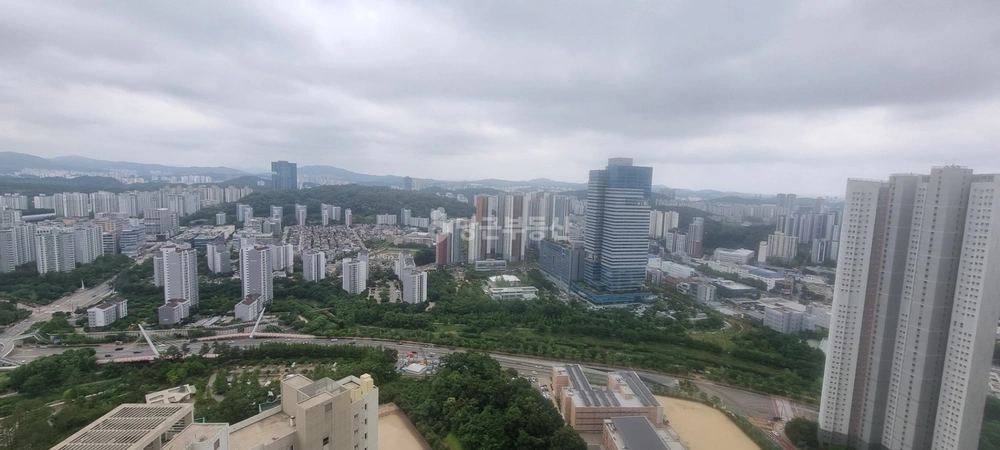 경기도 수원시 영통구 원천동 아파트 사진 1