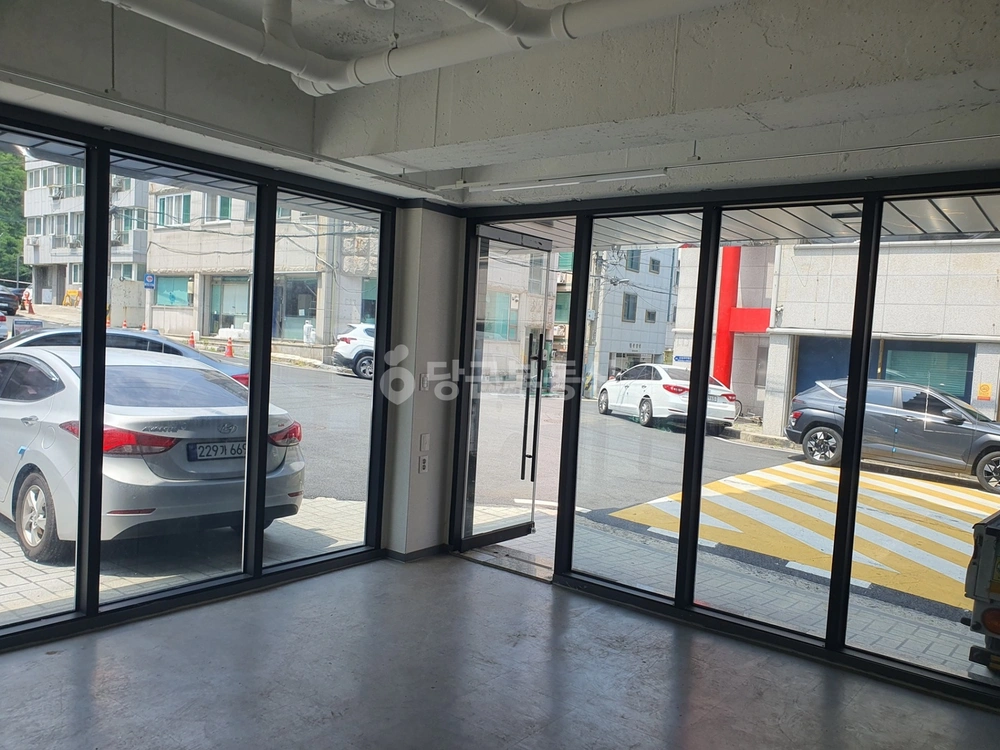 대전광역시 유성구 신성동 상가 사진 1