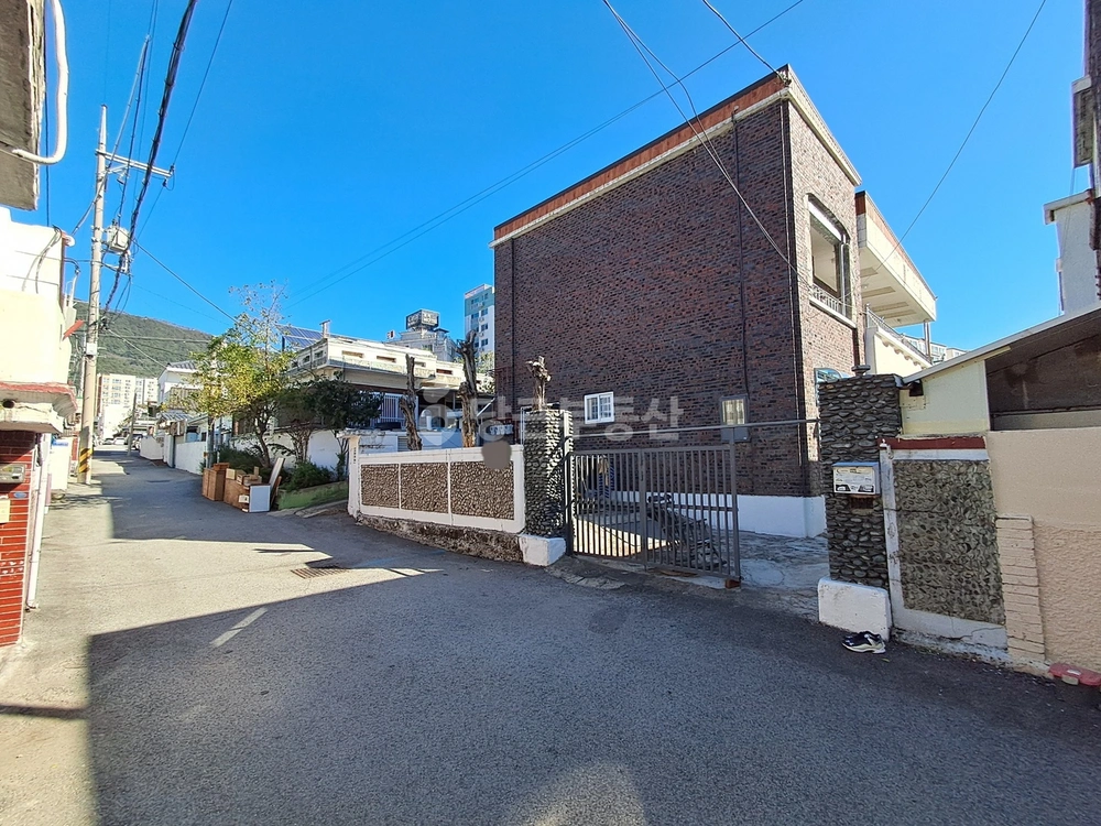 경상남도 창원시 진해구 경화동 단독/전원주택 사진 1