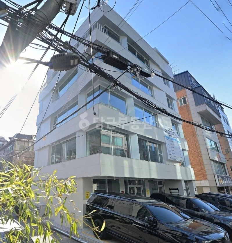 서울특별시 강남구 역삼동 건물 사진 1