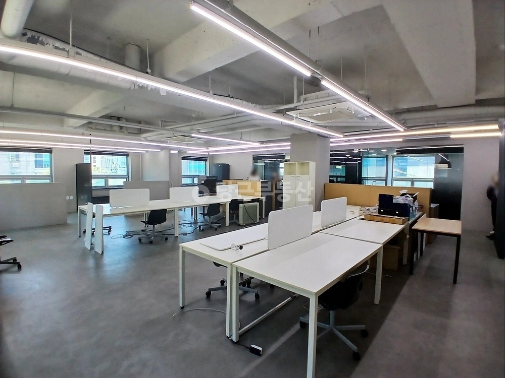 서울특별시 강남구 역삼동 상가 사진 1