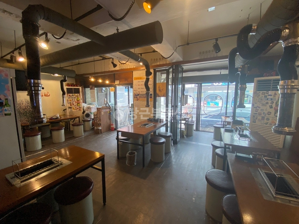 서울특별시 강남구 논현동 상가 사진 1