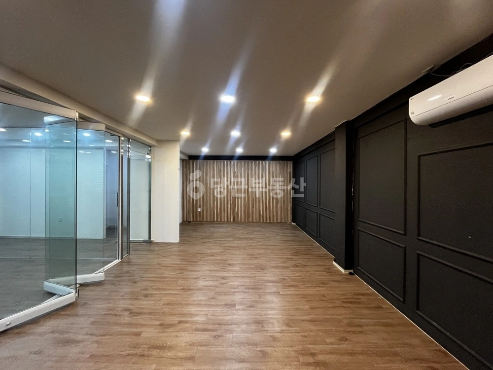 서울특별시 강남구 논현동 사무실 사진 1