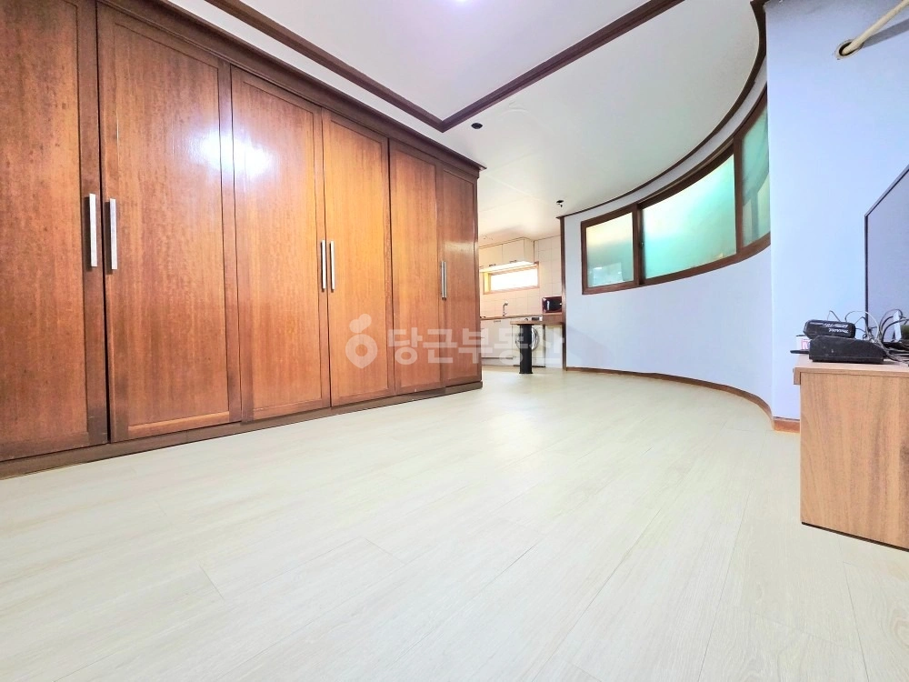 서울특별시 강남구 역삼동 원룸 사진 1