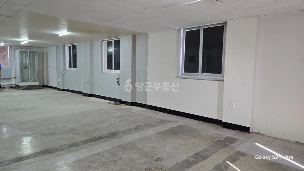 전남광주통합특별시 서구 치평동 상가 사진 1
