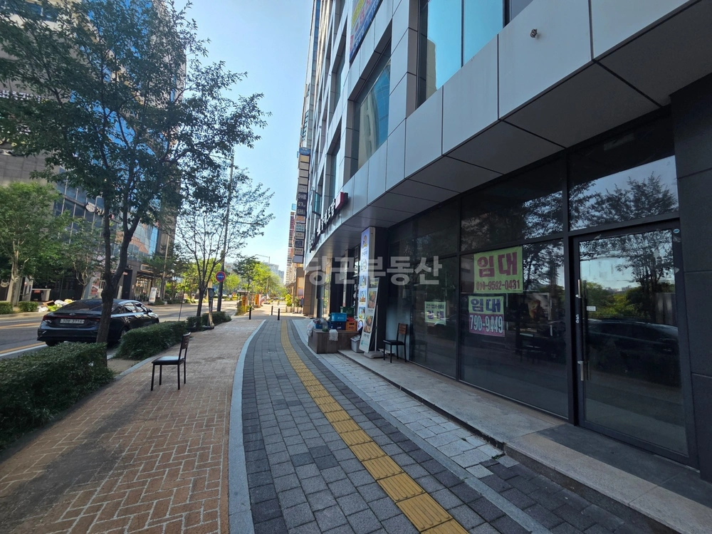 경상남도 진주시 충무공동 상가 사진 1