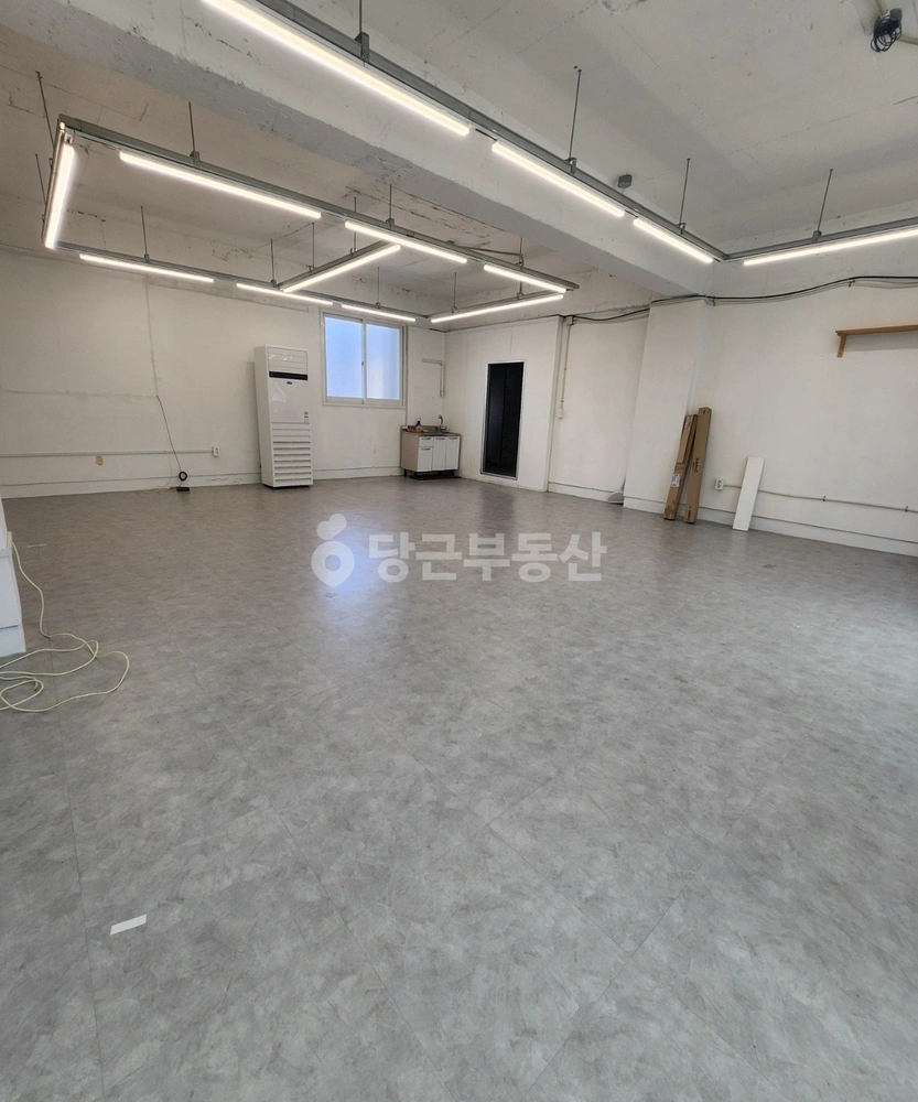 전남광주통합특별시 북구 운암동 상가 사진 1