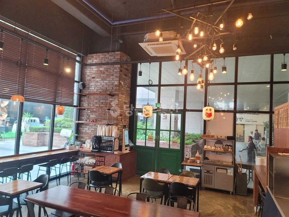 경기도 고양시 일산서구 대화동 상가 사진 1