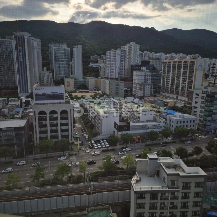 부산광역시 금정구 구서동 아파트 사진 1