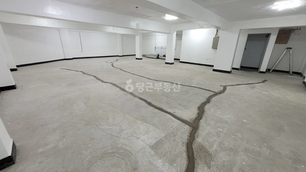 서울특별시 관악구 신림동 상가 사진 1