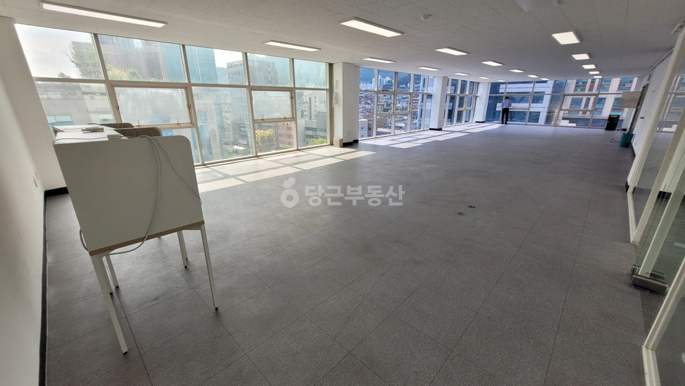 서울특별시 관악구 봉천동 상가 사진 1