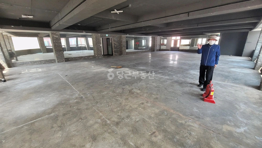 서울특별시 관악구 신림동 상가 사진 1