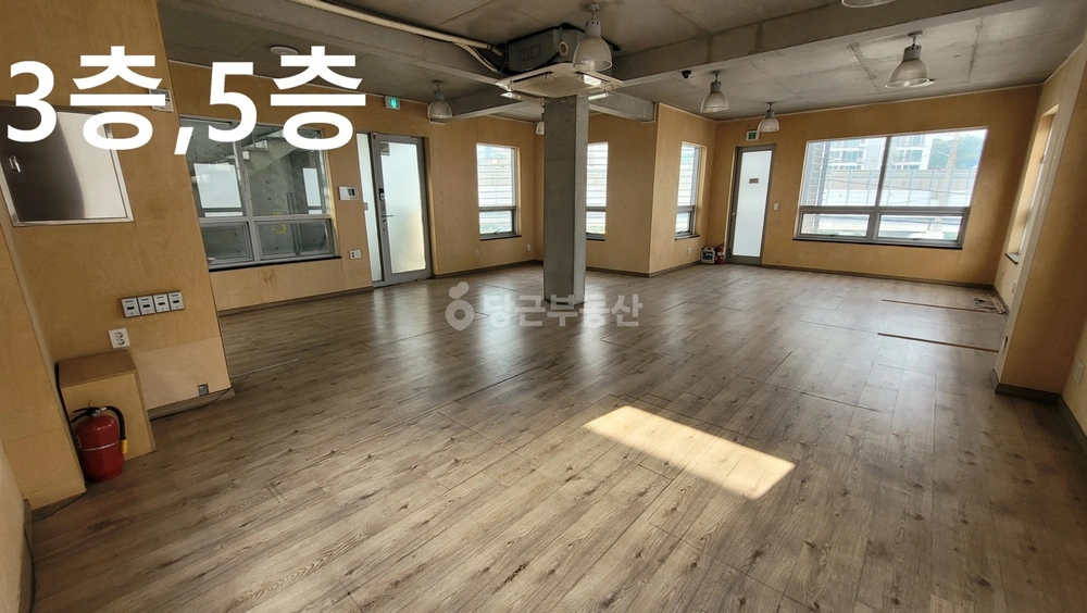 서울특별시 관악구 신림동 상가 사진 1
