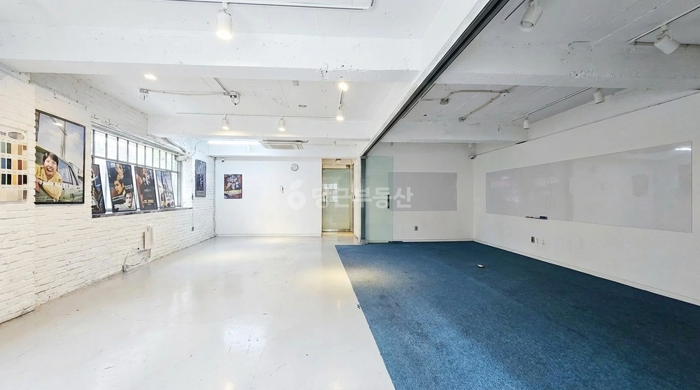서울특별시 강남구 신사동 사무실 사진 1