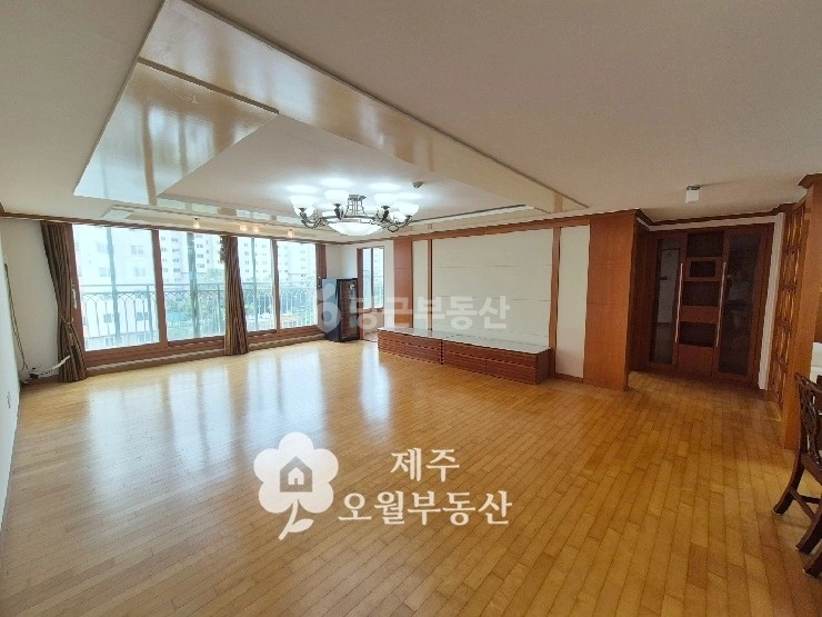 제주특별자치도 제주시 노형동 아파트 사진 1