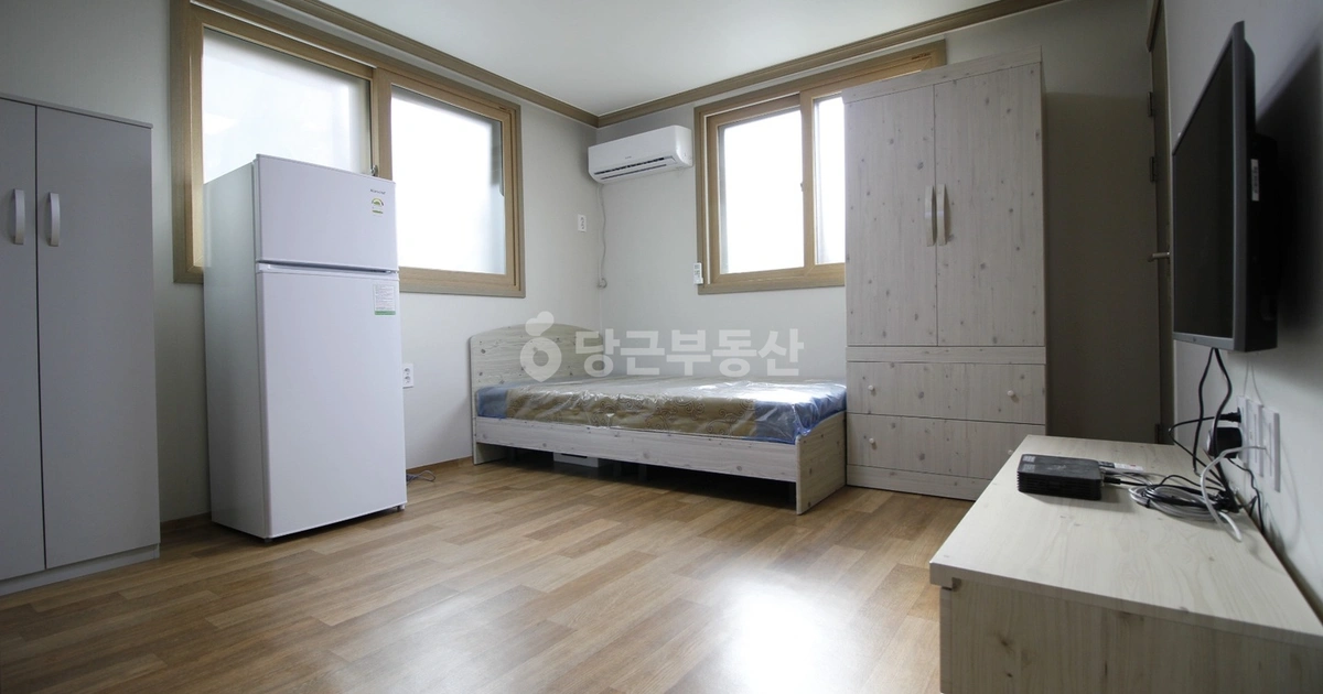 덕암동 옥그린 아파트 근처 월세 300 / 30 | 당근 부동산