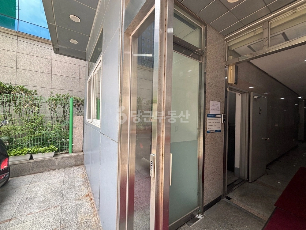 서울특별시 서초구 서초동 상가 사진 1