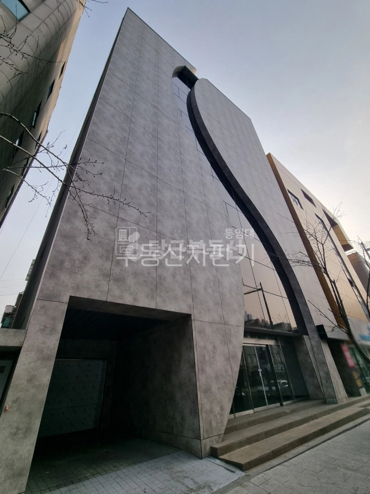 서울특별시 강남구 역삼동 건물 사진 1