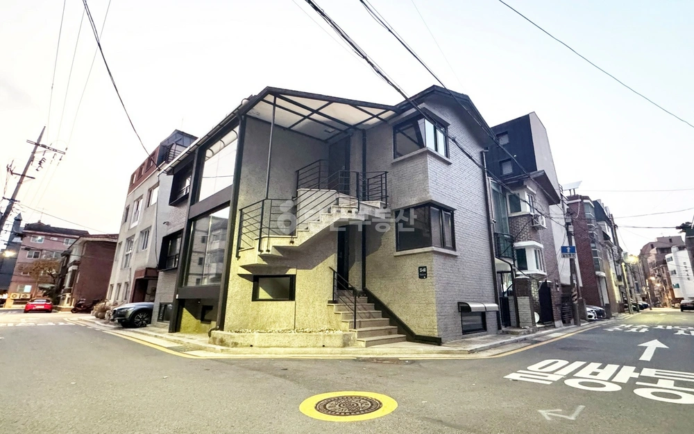 서울특별시 서초구 양재동 건물 사진 1