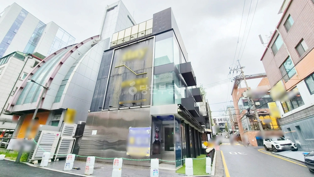 서울특별시 강남구 역삼동 건물 사진 1