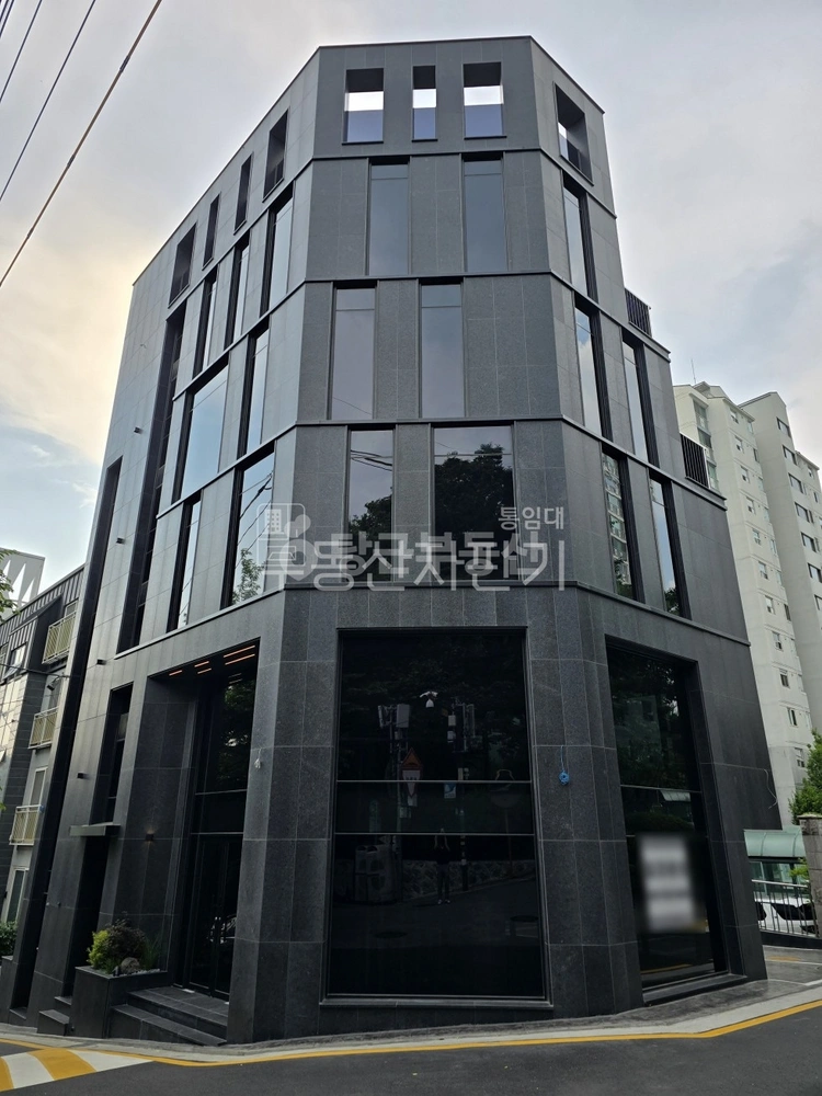 서울특별시 강남구 청담동 건물 사진 1