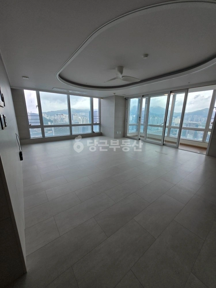 부산광역시 부산진구 부전동 아파트 사진 1