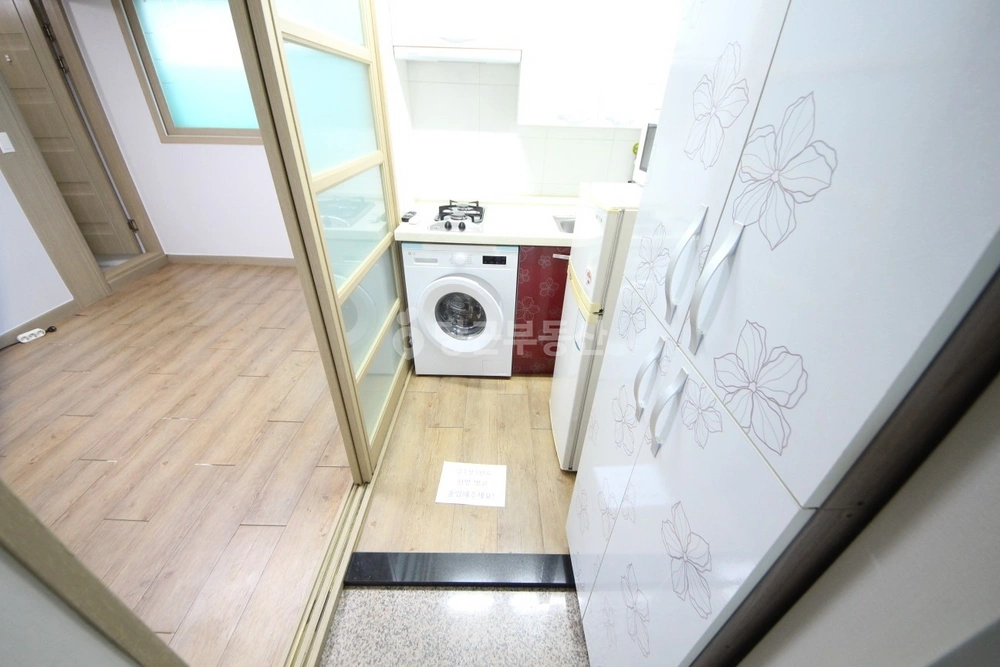 대전광역시 서구 용문동 원룸 사진 1