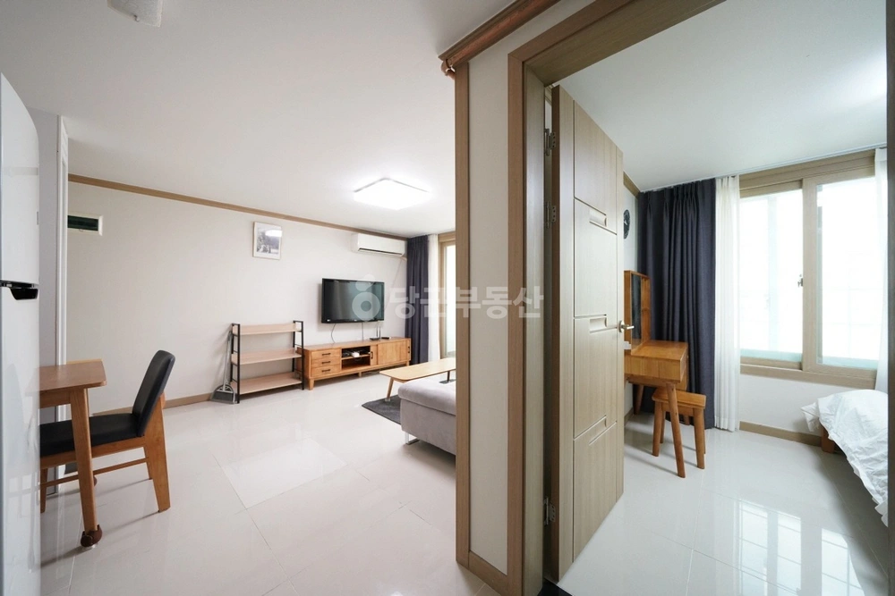 서울특별시 강남구 역삼동 원룸 사진 1