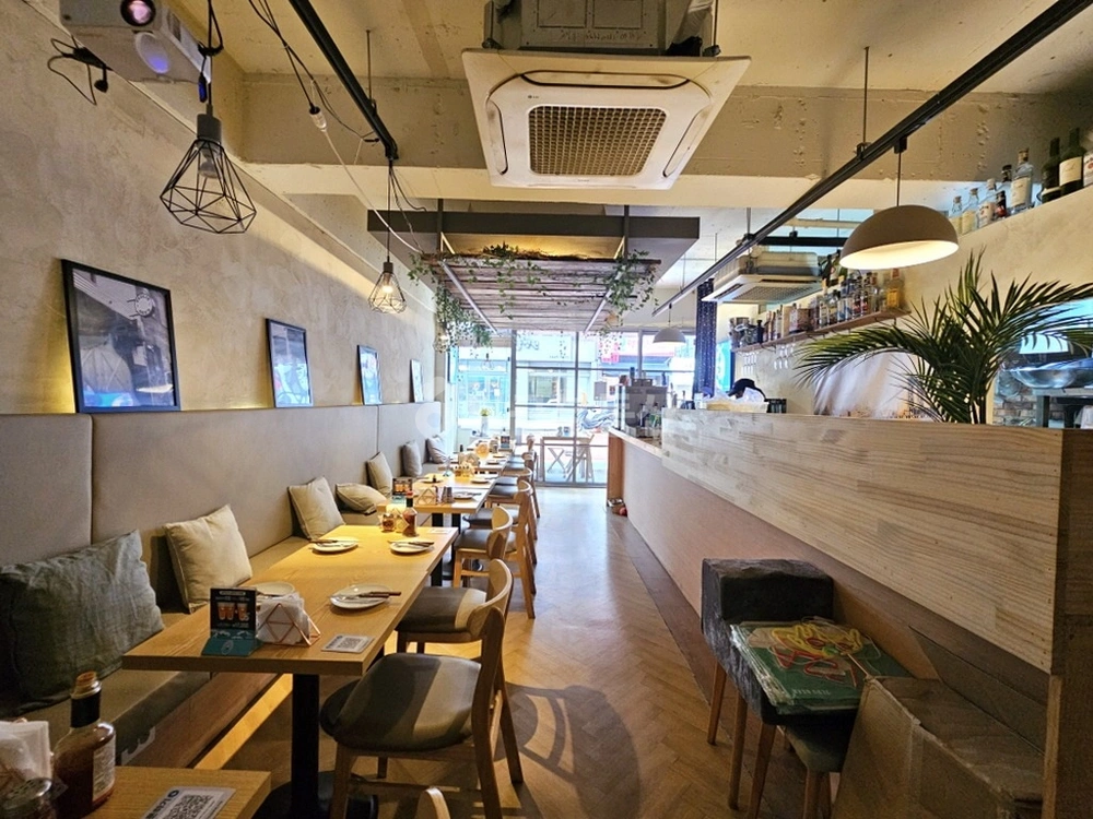 서울특별시 강남구 논현동 상가 사진 1