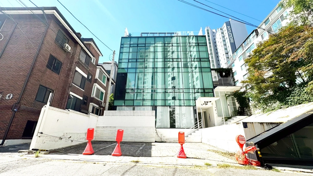 서울특별시 강남구 청담동 건물 사진 1