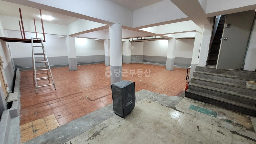 서울특별시 관악구 봉천동 상가 사진 1