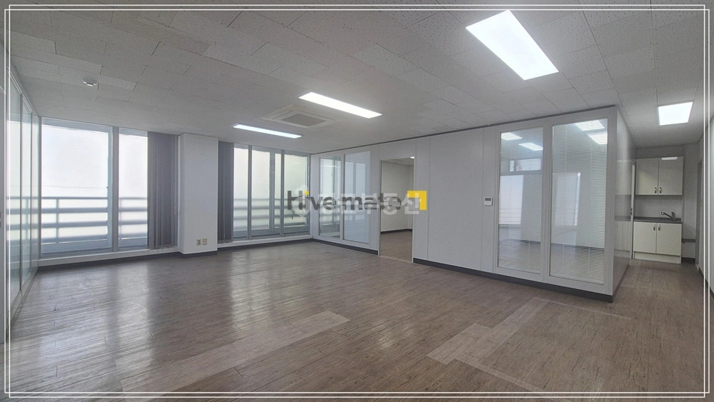 서울특별시 강남구 신사동 사무실 사진 1