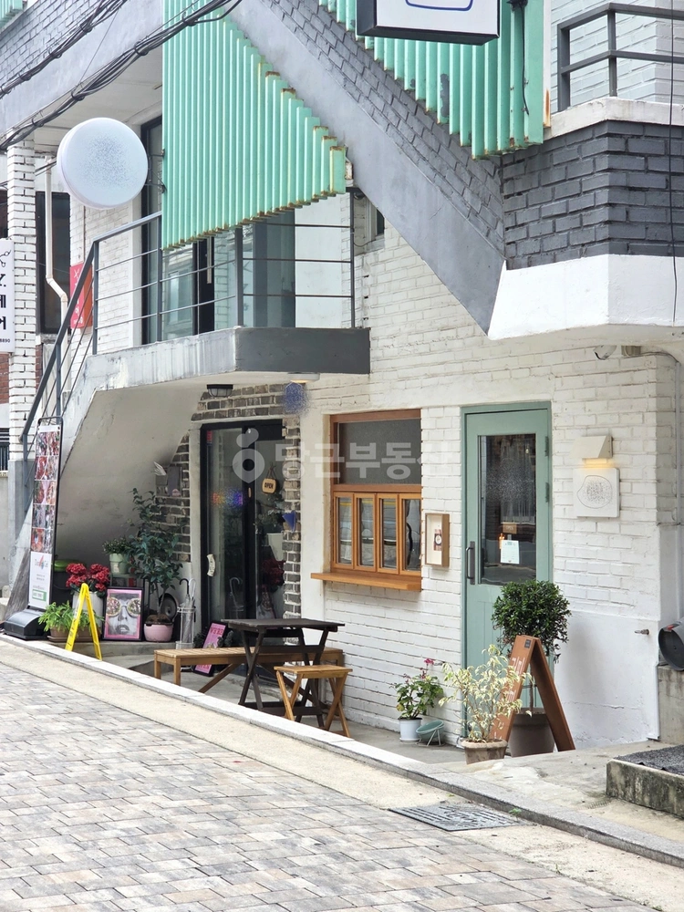 서울특별시 마포구 망원동 상가 사진 1