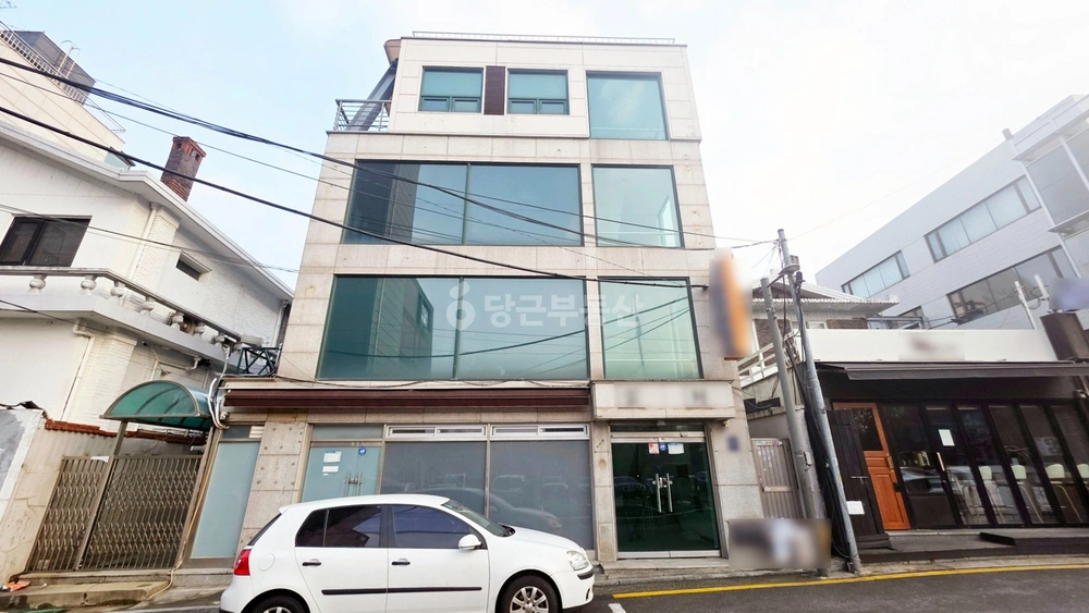 서울특별시 강남구 신사동 건물 사진 1