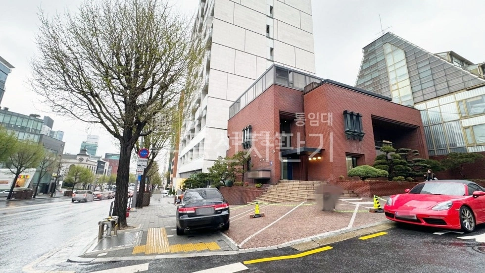 서울특별시 강남구 논현동 건물 사진 1