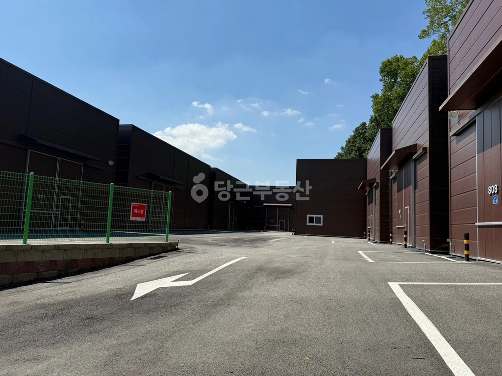 충청남도 천안시 동남구 풍세면 공장/창고 사진 1