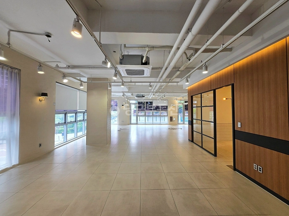 서울특별시 강남구 논현동 상가 사진 1