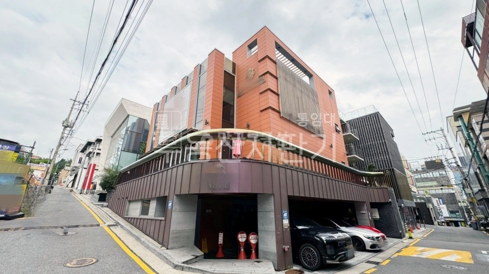 서울특별시 강남구 역삼동 건물 사진 1