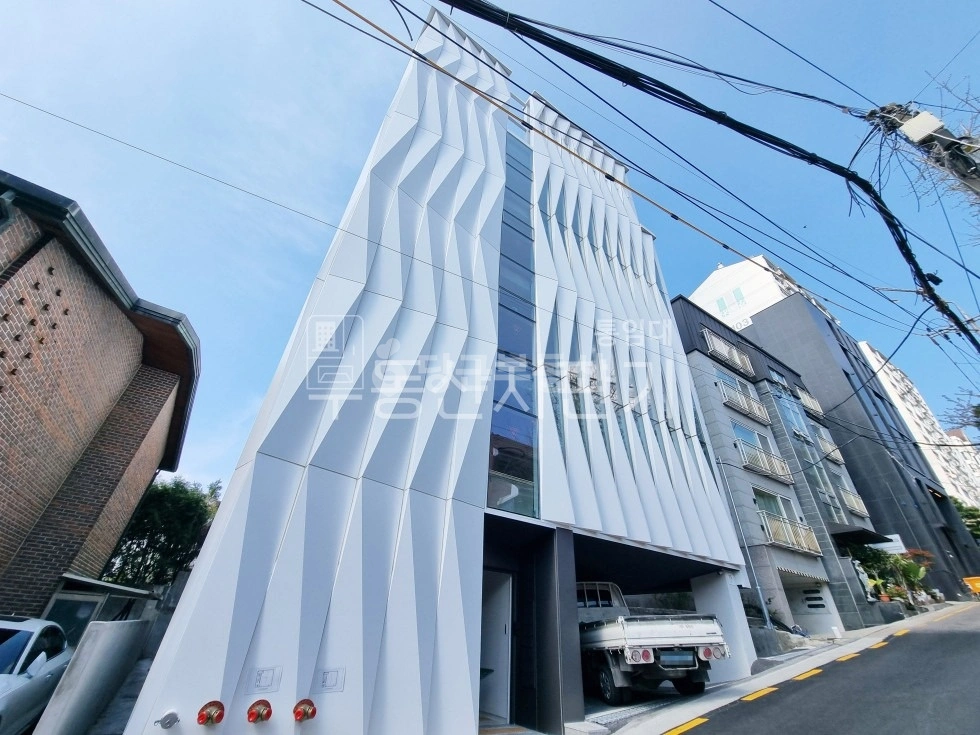 서울특별시 강남구 청담동 건물 사진 1